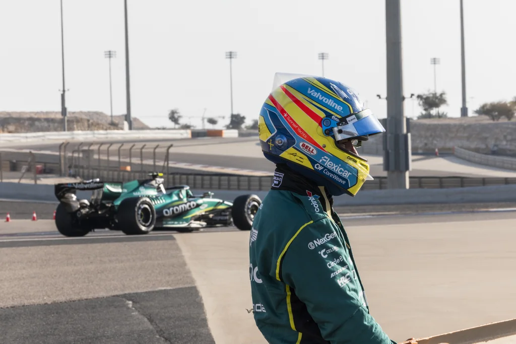 F1 : Leclerc brille à Sakhir, Aston Martin en difficulté - Leclerc