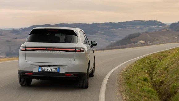 Leapmotor B10 e-Hybrid : Performance à 130 km/h en montée - Leapmotor B10 e-Hybrid