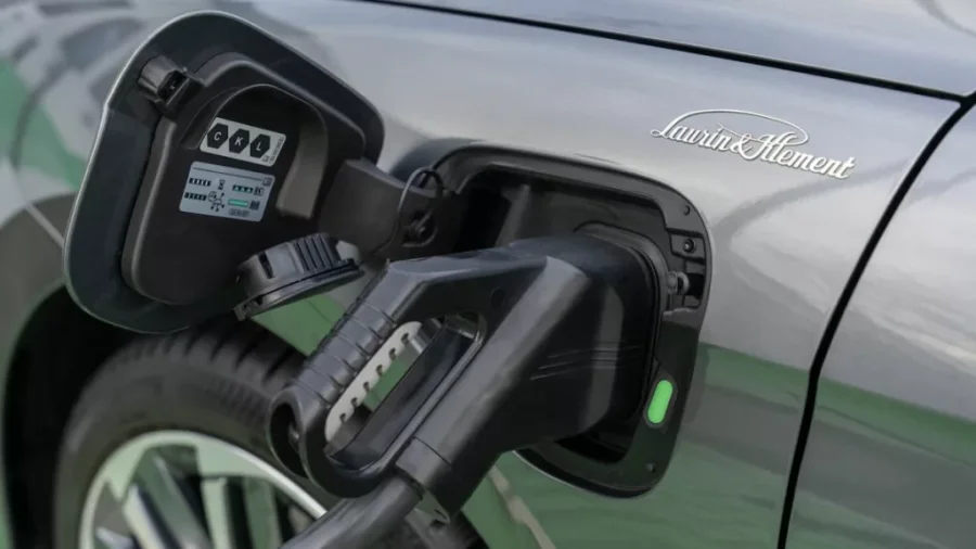 Skoda Superb : Nouvelle hybride rechargeable 272 ch en France - Skoda Superb