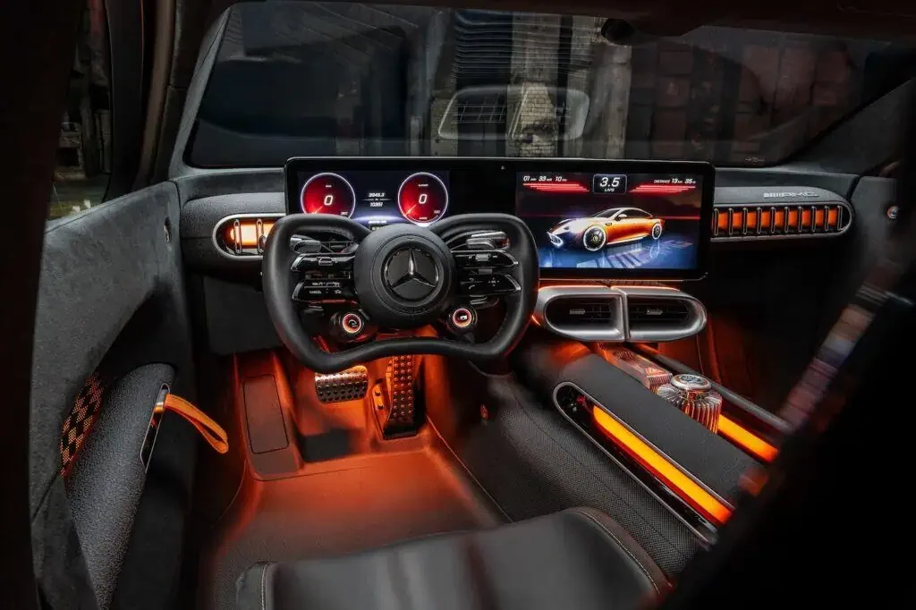 Mercedes-AMG : Intérieur high-tech de la nouvelle berline électrique - Mercedes-AMG