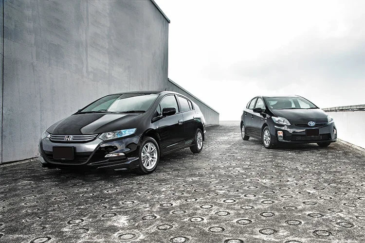 Toyota Prius et Honda Insight : fin des moteurs hybrides - Toyota Prius