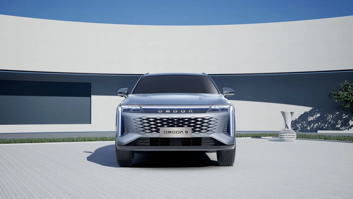 Omoda 9 : SUV hybride sous 50 000 €, défi pour Espace et 5008 ? - Omoda 9