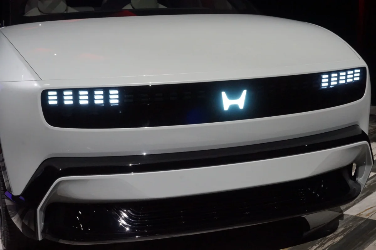 Honda annule ses voitures électriques audacieuses, perte massive - Honda
