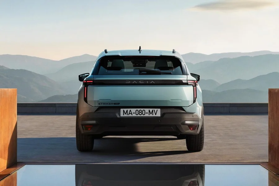 Dacia Bigster restylé : inspiration du break Dacia Striker - Dacia Bigster