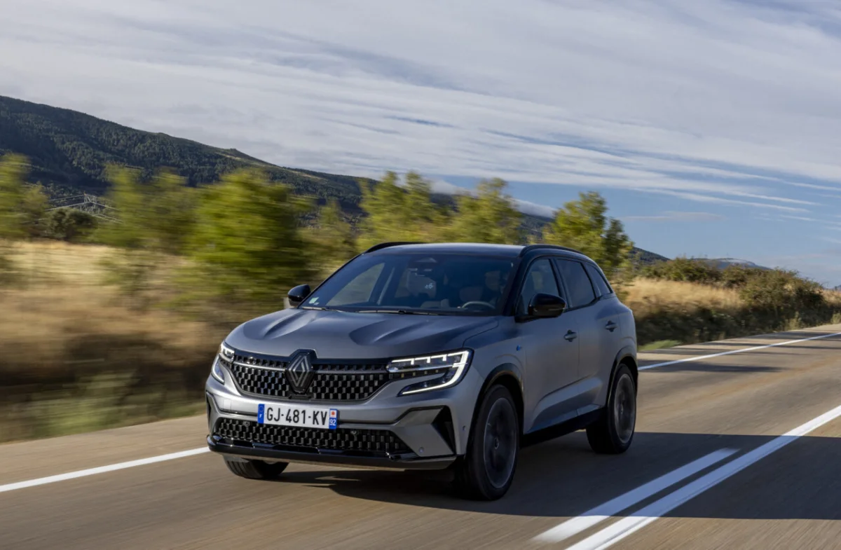 Rappel de 30 000 Renault Austral et Espace 6 pour moteur - Renault Austral