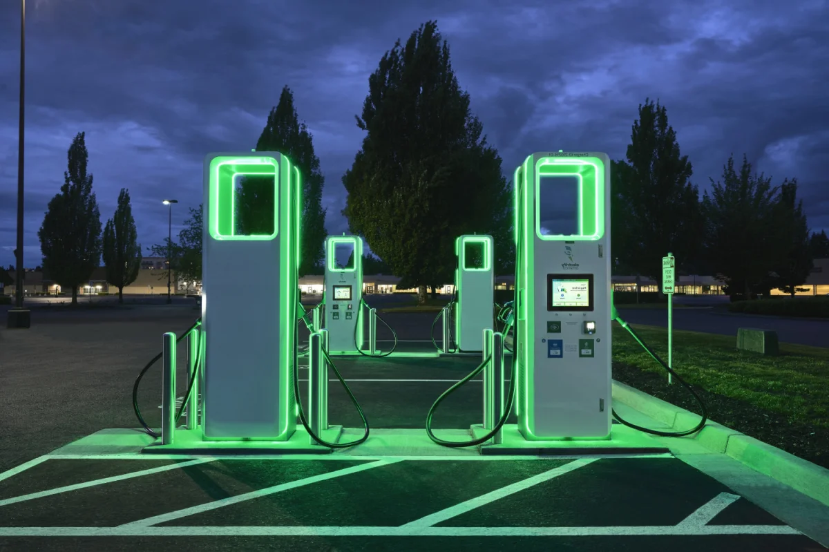 Installer des bornes rapides là où le réseau échoue - bornes de recharge rapide