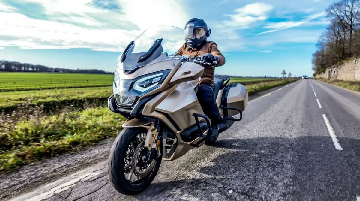 Test Mash GT750 : prix attractif, mais à éviter - Mash GT750