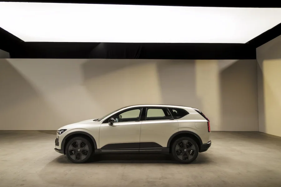 Volvo EX60 Cross Country : Commandes ouvertes dès 72 500 € - Volvo EX60 Cross Country