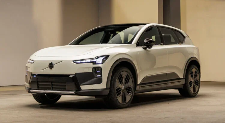 Volvo EX60 Cross Country : Commandes ouvertes dès 72 500 € - Volvo EX60 Cross Country