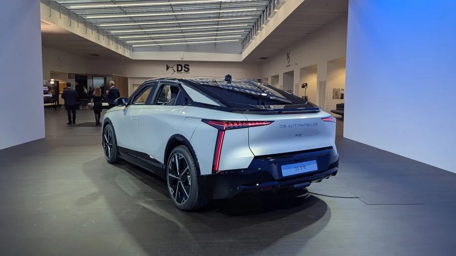 Test complet de la berline électrique DS N°8 : autonomie et luxe - DS N°8