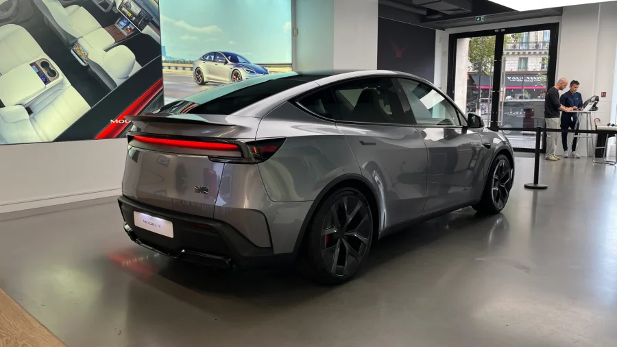 Tesla Model Y Performance 2026 : face aux rivaux allemands - Tesla Model Y Performance