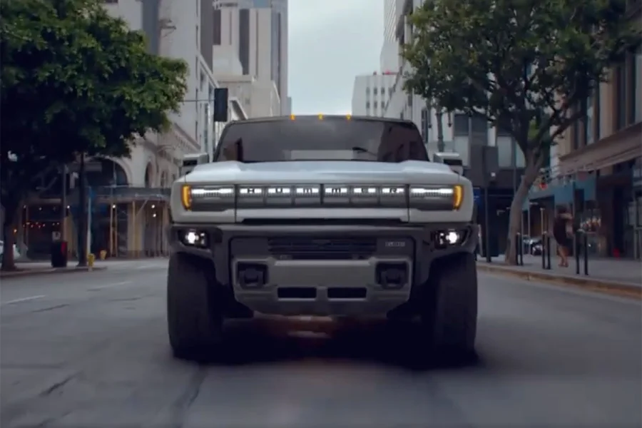 Le Hummer EV : Puissance pour défier les supercars - Hummer EV