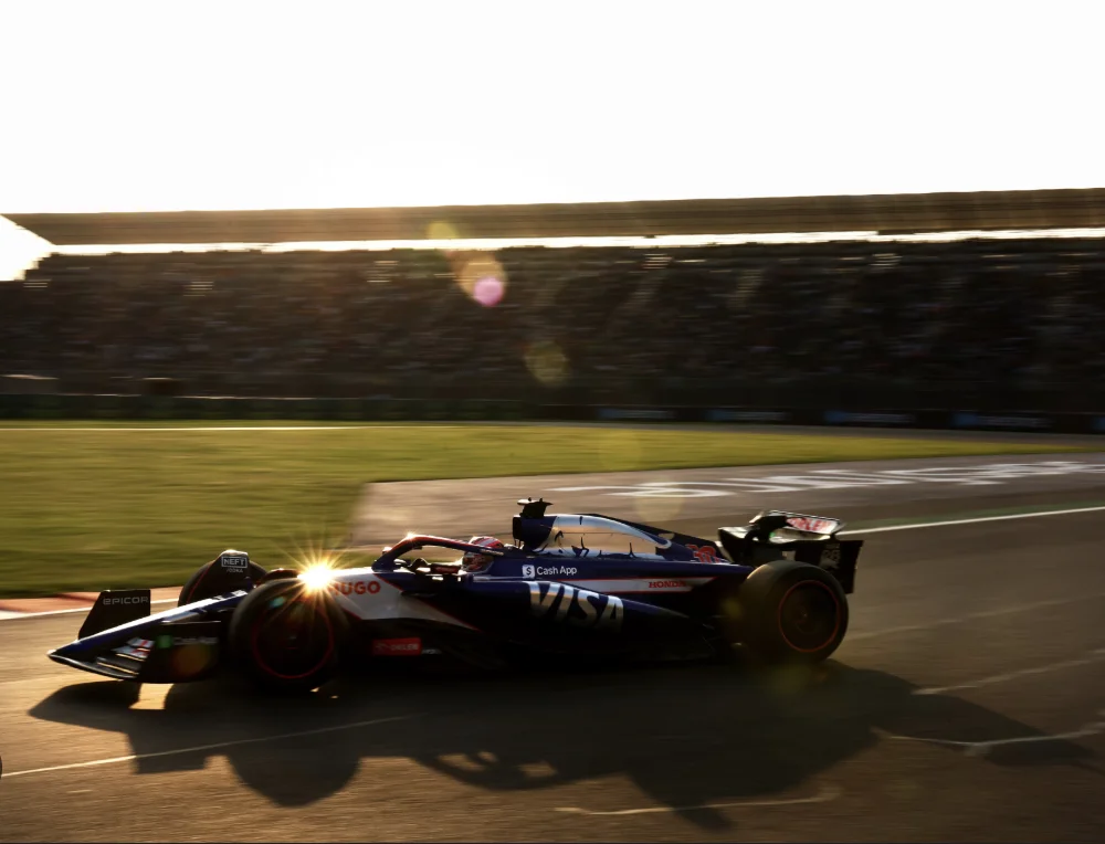 Le geste remarquable de Verstappen pour Liam Lawson chez Red Bull - Verstappen