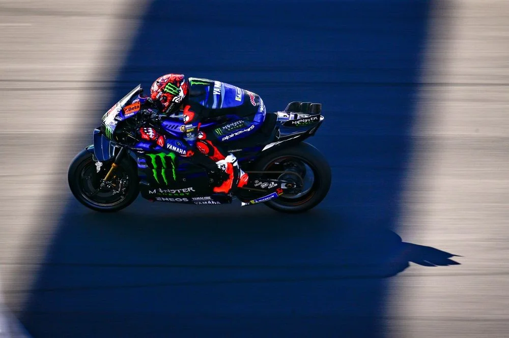 Quartararo critique le V4 Yamaha : son équipe en difficulté - Yamaha V4