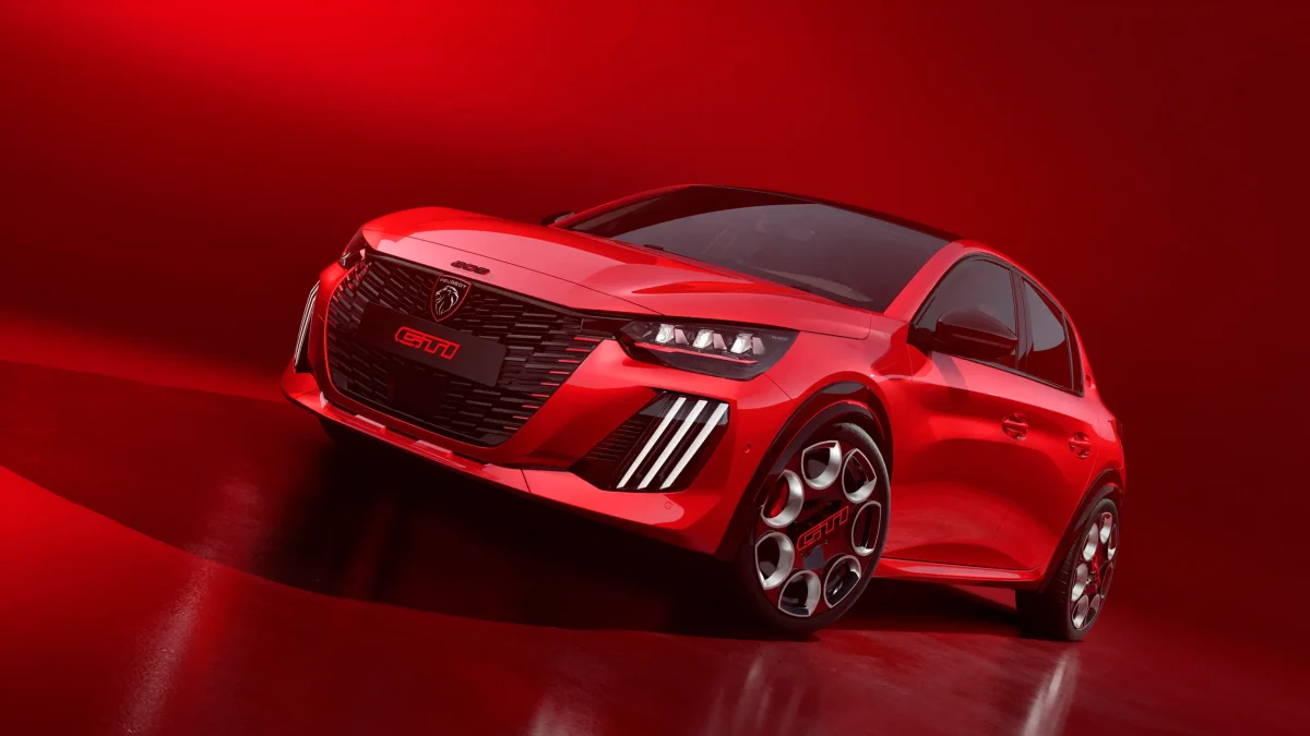 Peugeot e-208 GTI 2026 : Hommage à la légendaire 205 GTI - Peugeot e-208 GTI