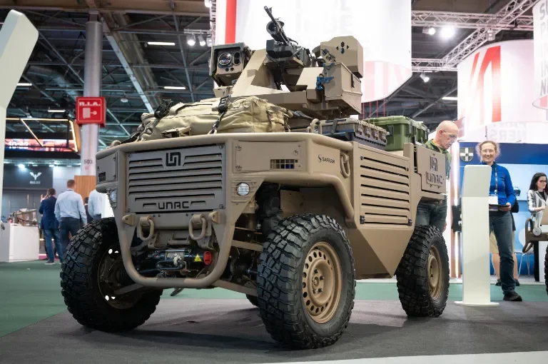 Fardier UNAC : Le buggy qui redéfinit l'aventure tout-terrain - Fardier UNAC