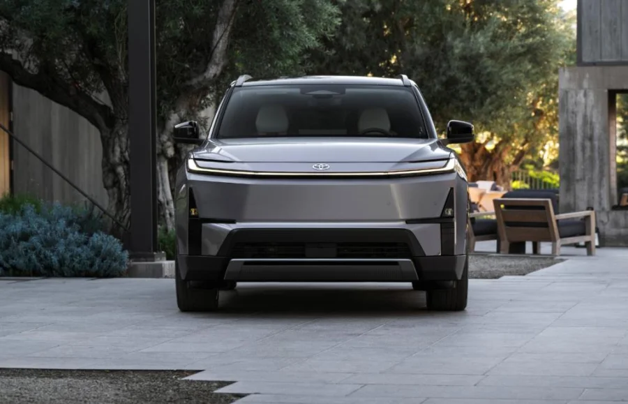 Toyota Highlander Électrique : Luxe et 500 km d'Autonomie - Toyota Highlander