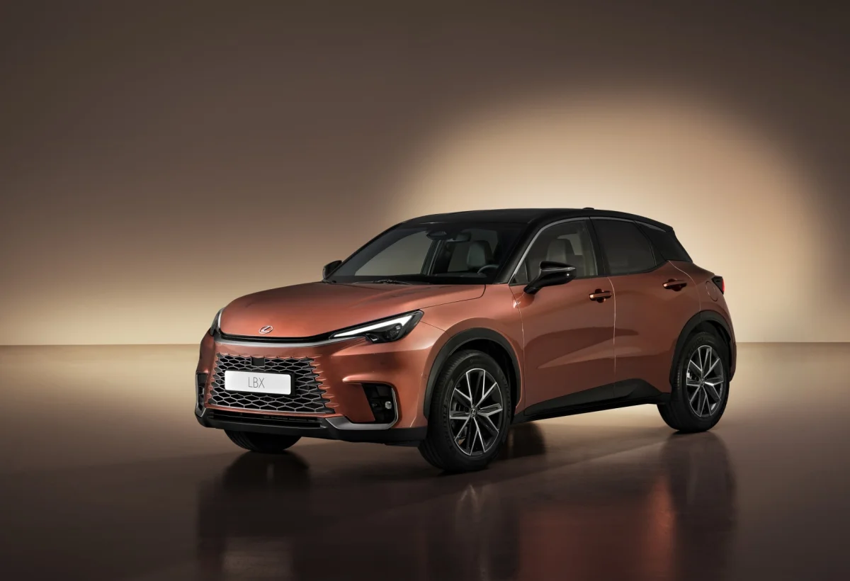 Lexus LBX : Le pari premium face à DS 3 et Audi Q2 - Lexus LBX