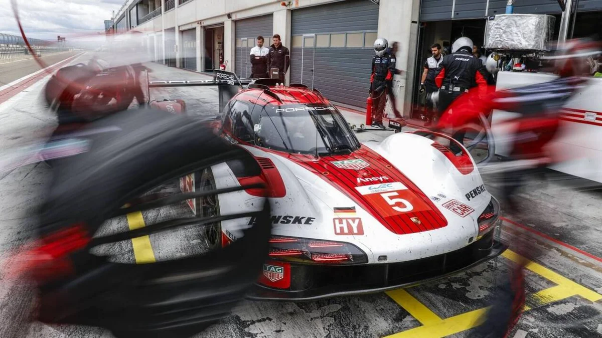 Vettel envisage un duo au Mans avec un champion de F1 - Sebastian Vettel